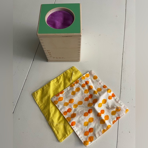 Lovevery Wooden Tissue Box with Colorful Scarves - Picture 2 of 3